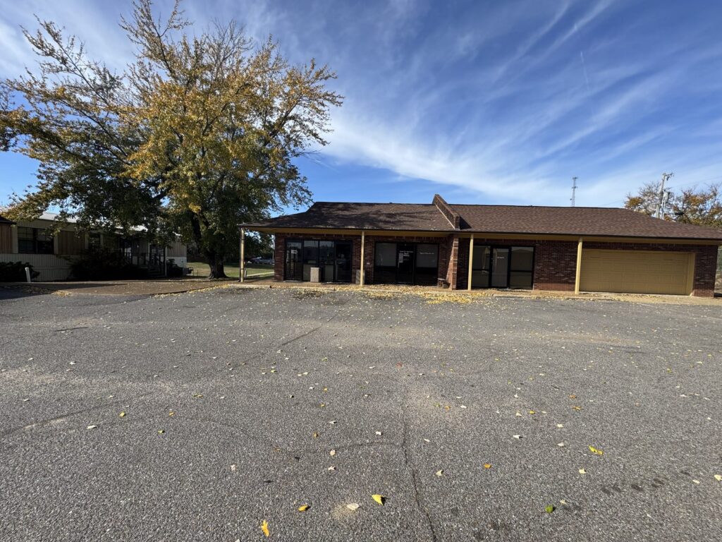 Community office building at Candlelite Mobile Estates in Olive Branch, MS