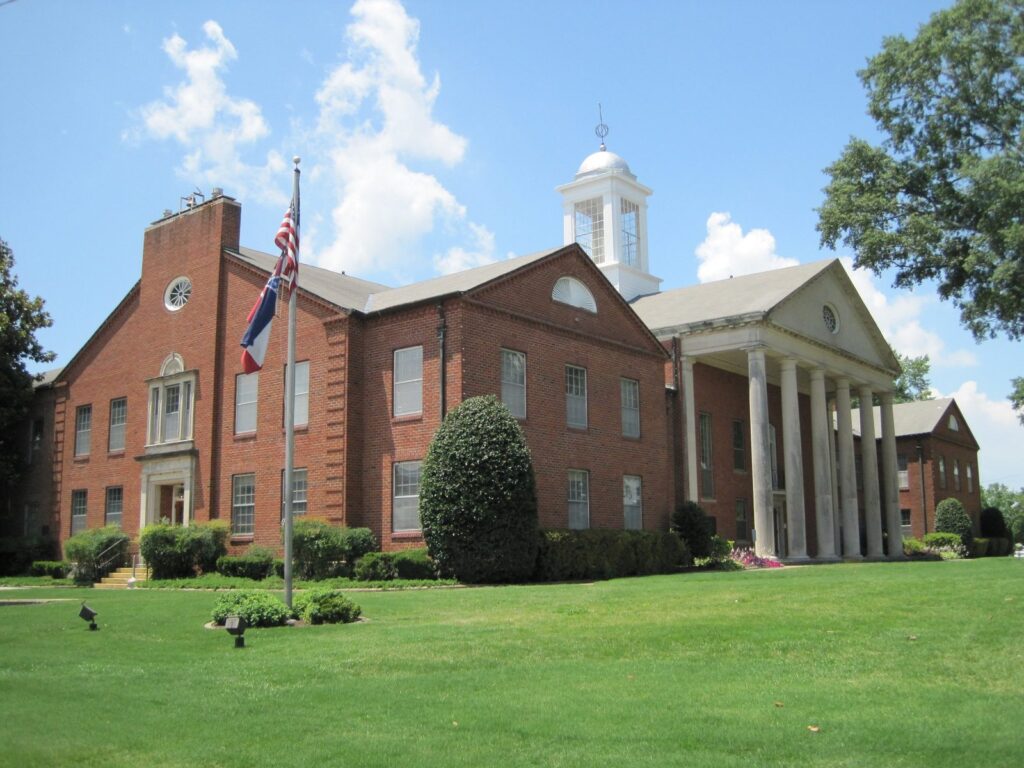 The DeSoto County Courthouse in Hernando, MS